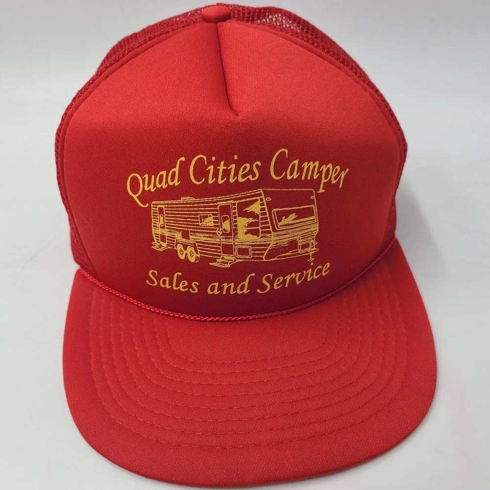 Vintage Trucker Hat Snapback Mesh Red Quad Cities Camper Sales‎ Service Hike 80s